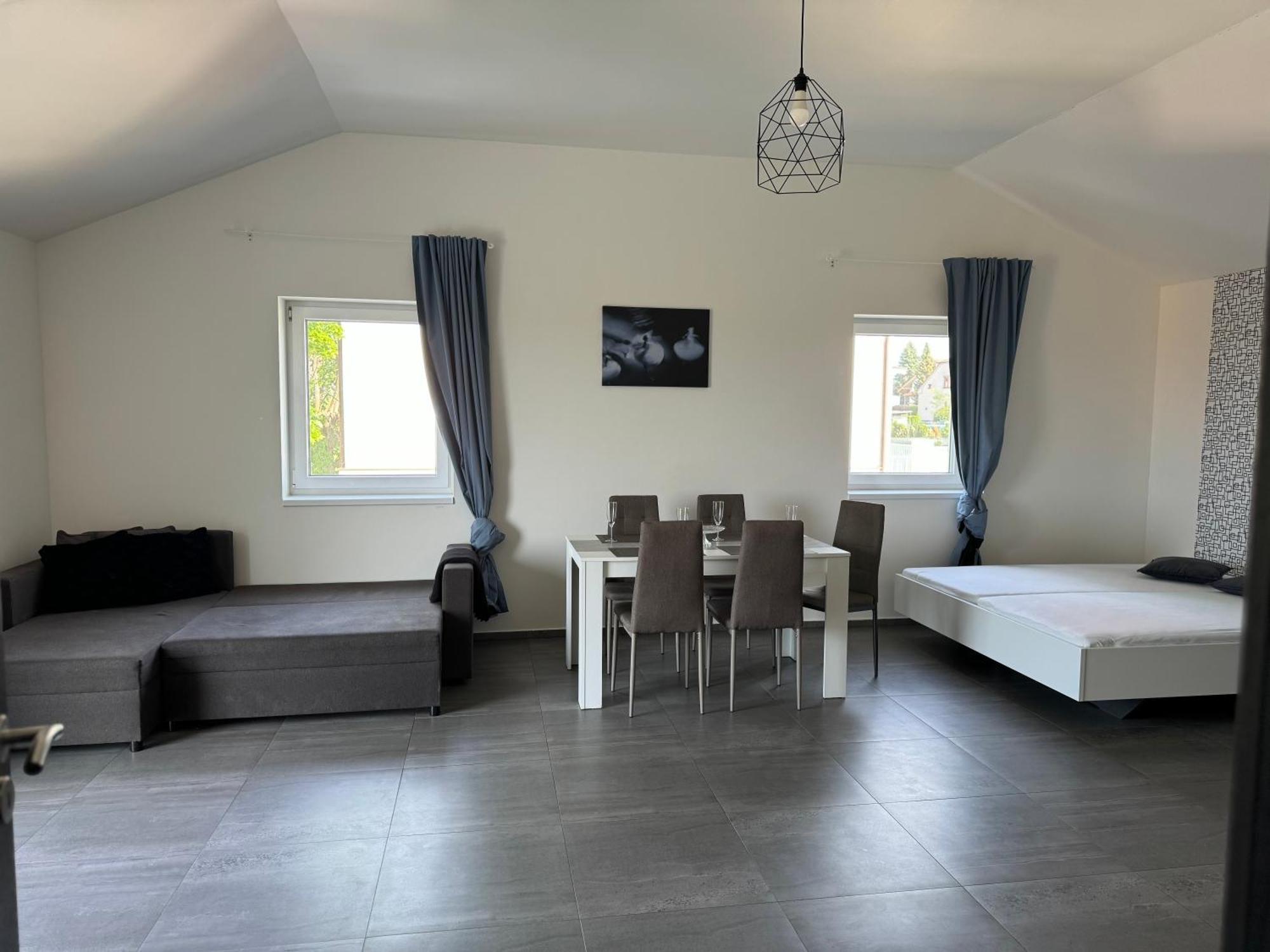 Apartman Byt 75M2 Klid Priroda Pro Rodinu Praga Exterior foto
